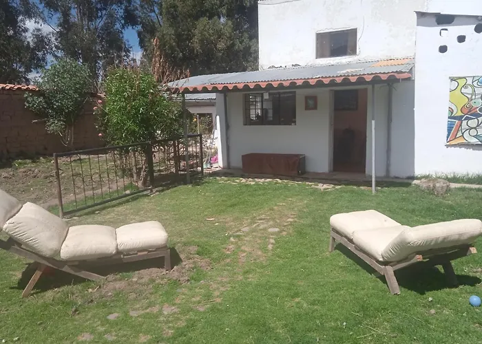 Lodge Y Morenas